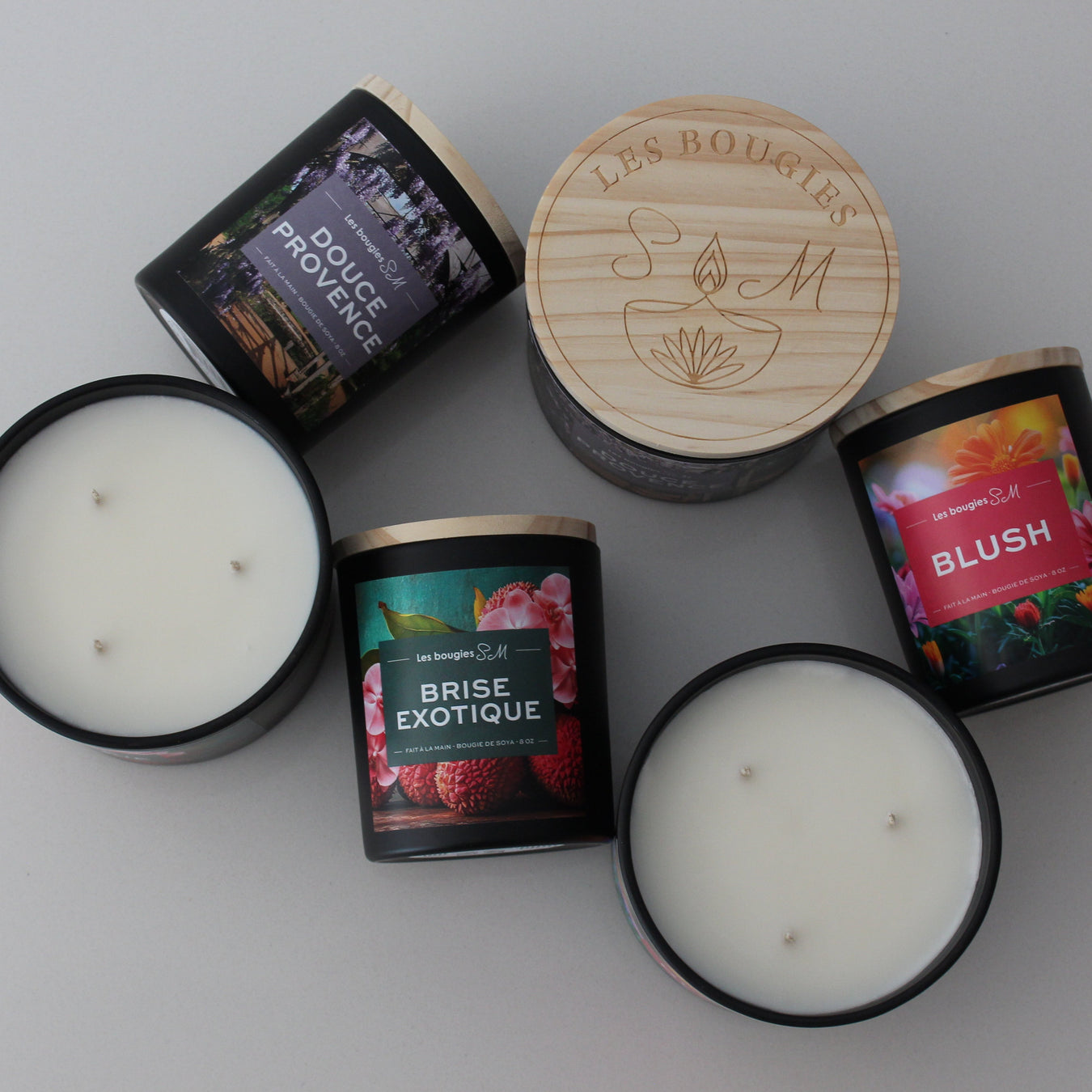bougies , soja , ananas , orange , fruites , agrumes , florale , vif , masculine , boise , naturel